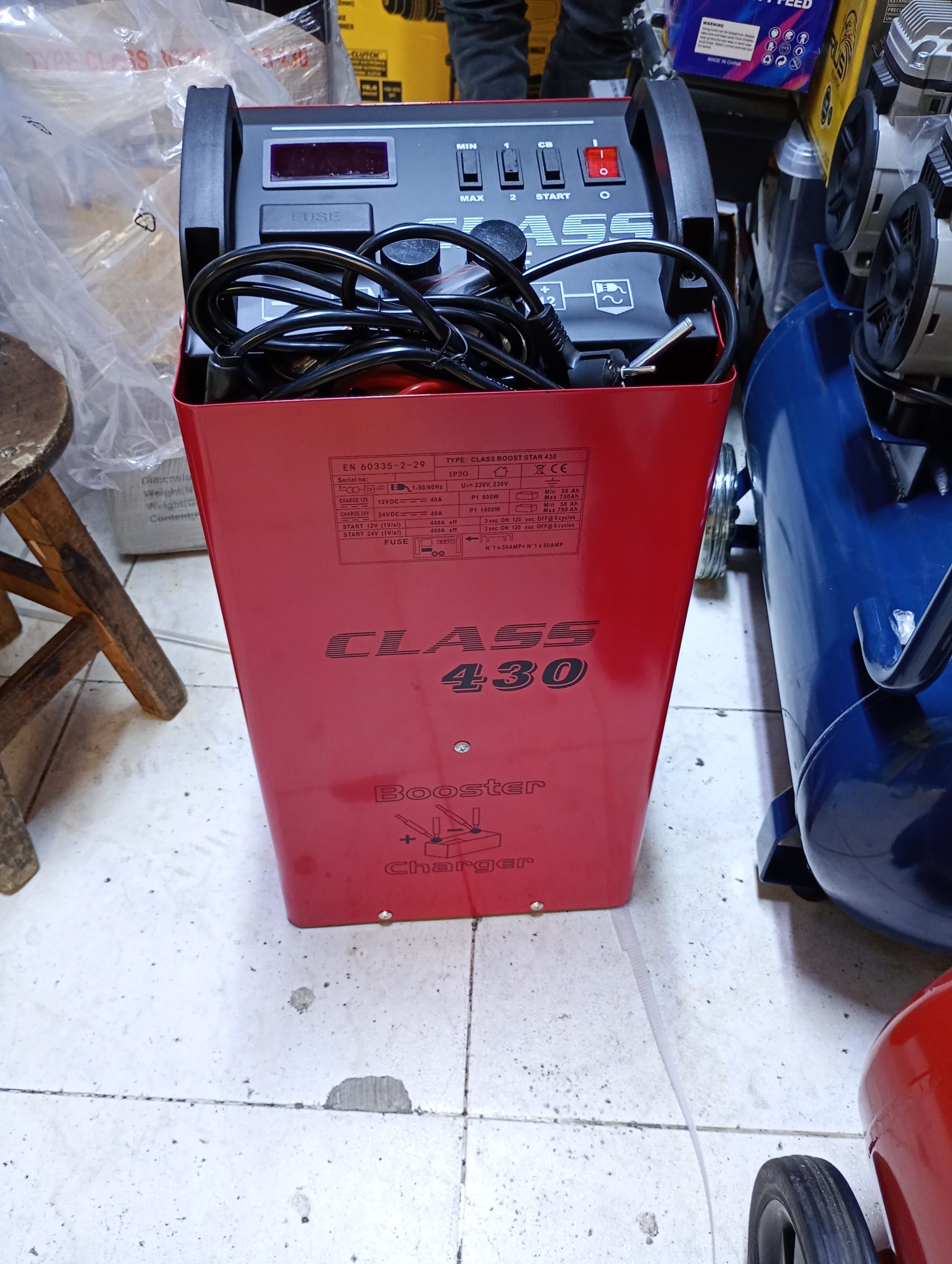 IMG_20250327_151153269_MFNR CARGADOR DE BATERIA NARITA CLASS 430